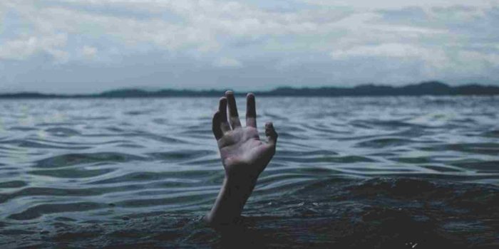 Tragedi Anak Berusia 5 Tahun Dinyatakan Tewas Setelah Tenggelam di Kolam Renang 3 Meter