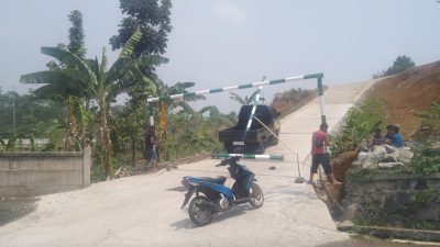 Jalan Samisade di Cimande Hilir Bogor Diportal