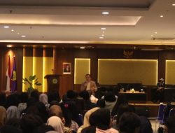 Dokter Rayendra Berbagi Ilmu Soal Kiat Sukses Bisnis di Universitas Pakuan