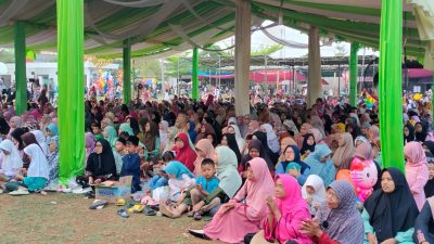 Maulid Nabi di Masjid Al Muhajirin Bersama Ustaz Maulana Dihadiri Ribuan Warga