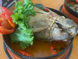 Ke Resto Mang Asan, Nikmati Sop Kaki Sapi Hingga Empal Gentong
