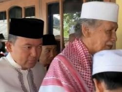 Dokter Rayendra Hadiri Haul Mama Bakom