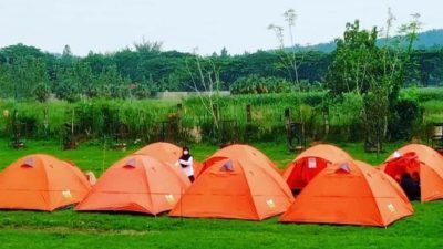 wisata alam candali bogor