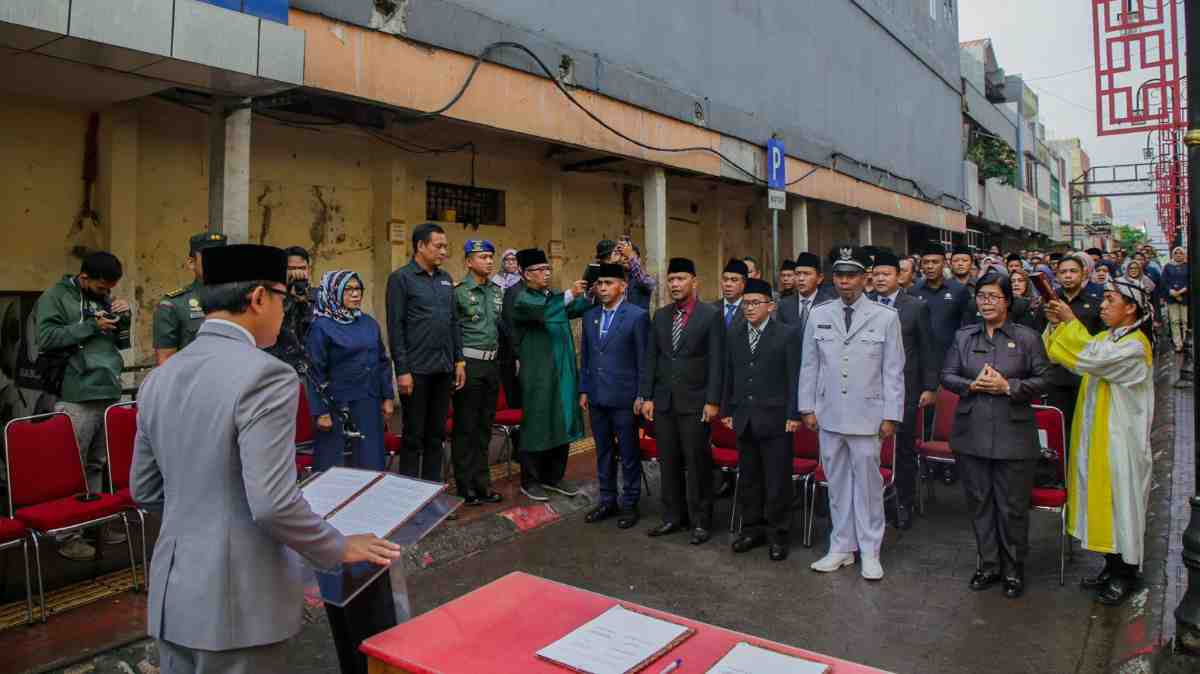 Walikota Bogor Bima Arya Lantik 6 Kadis Baru di Hadapan Warga