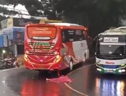 Terlindas Bus di Puncak Bogor, Pengendara Motor Tewas