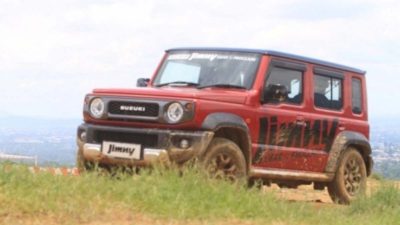 Review Kecanggihan Fitur Modern Suzuki Jimny 5 Pintu
