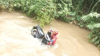 Sungai Cipakancilan Cilebut Bogor
