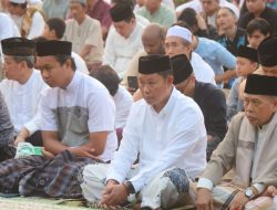 Pj Bupati Bogor Salat Idul Adha di Lapangan Tegar Beriman, Ini Pesannya