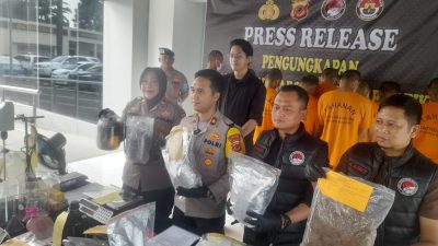Polres Bogor Ungkap Pabrik Tembakau Sintetis, Tangkap Orang 8 Orang